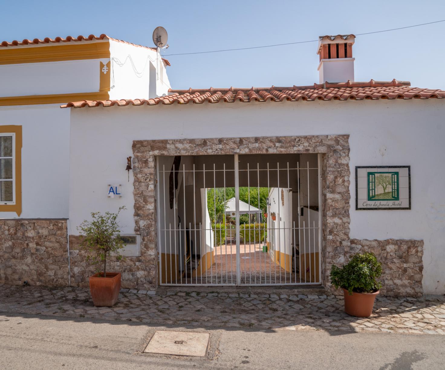 Cerro da Janela Hostel